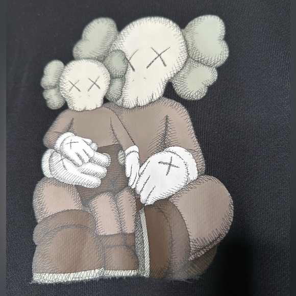NEW UNIQLO x KAWS Crewneck Sweatshirt Black Size Small Black Oversized - Picture 7 of 14